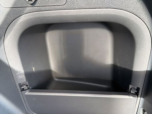 Used 2023 Toyota RAV4 SE w/ SE Grade Weather Package image 31