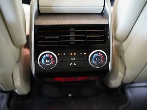 Used 2024 Land Rover Range Rover SE AWD/4WD image 49