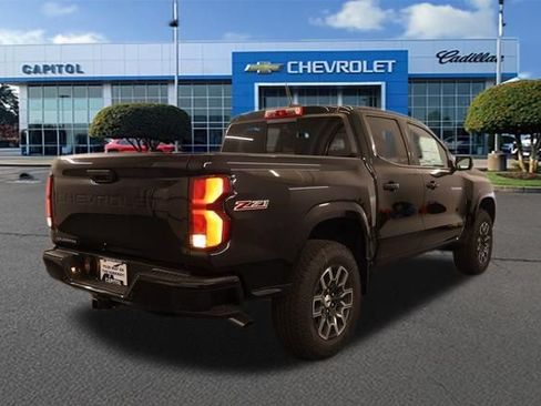 New 2026 Chevrolet Colorado Z71 w/ Technology Package AWD/4WD image 3