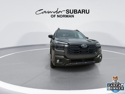 Used 2026 Subaru Outback Premium AWD/4WD image 3