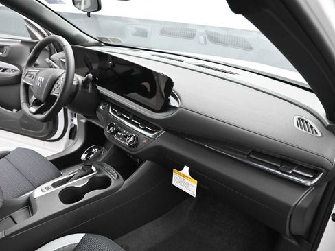 New 2026 Buick Envista Preferred w/ Convenience I Package image 21