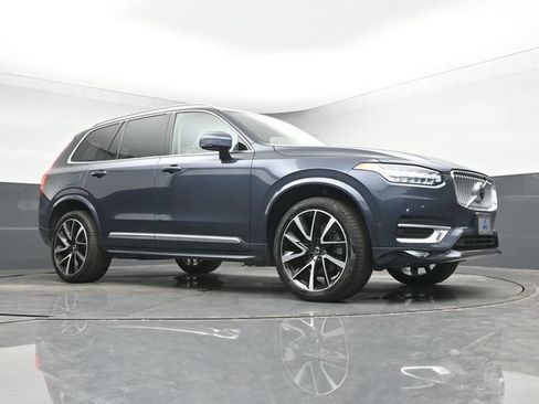 Used 2023 Volvo XC90 B6 Plus w/ Protection Package Premier AWD/4WD image 10