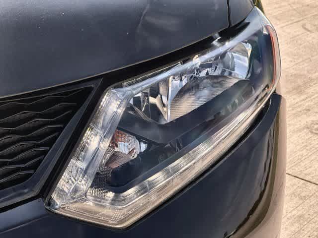 Used 2016 Nissan Rogue S FWD image 24