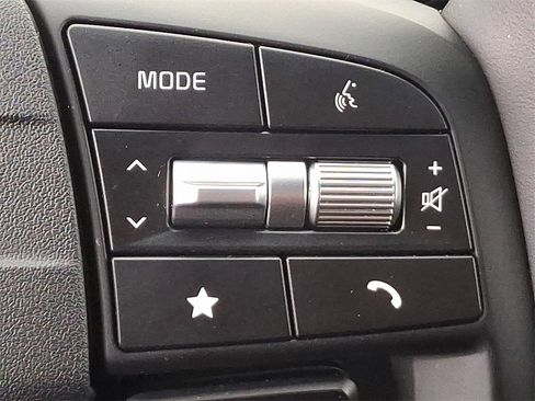 Used 2026 Kia Sportage EX w/ EX Panorama Roof Package image 22