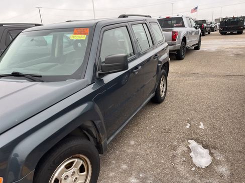 Used 2007 Jeep Patriot Sport w/ PWR Equipment Group image 6