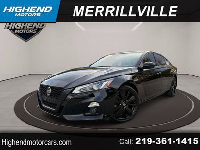 Used 2022 Nissan Altima 2.5 SR w/ Midnight Edition Package