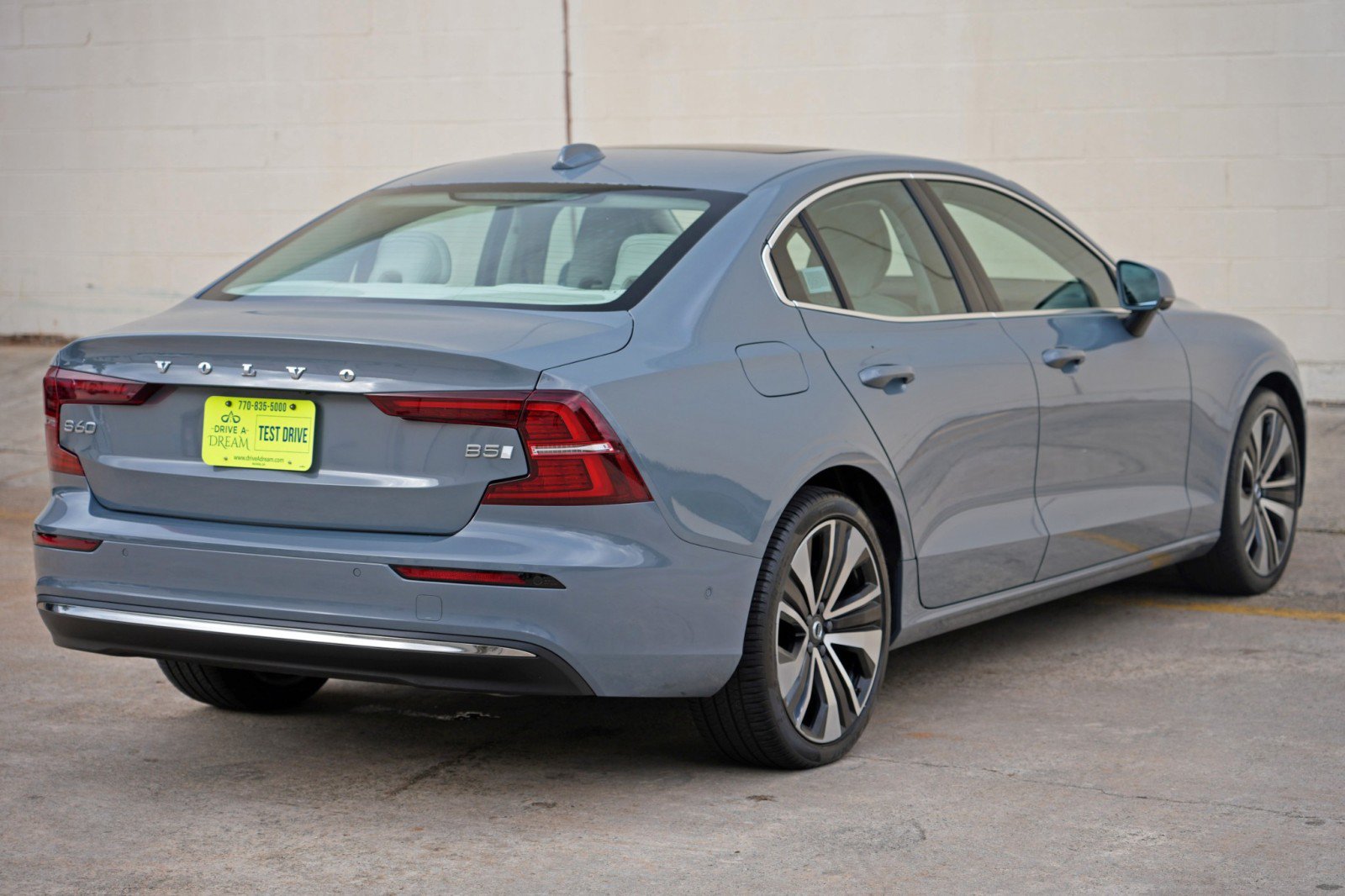 Used 2023 Volvo S60 B5 Ultimate w/ Climate Package FWD image 52