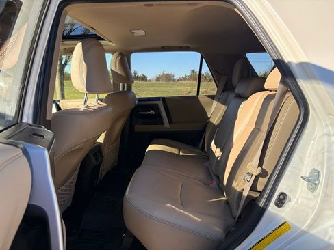 Used 2020 Toyota 4Runner Limited image 39