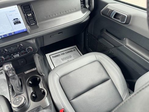 Used 2024 Ford Bronco Big Bend image 15
