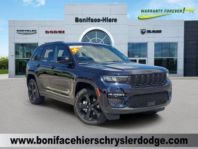Used 2024 Jeep Grand Cherokee Limited w/ Black Appearance Package