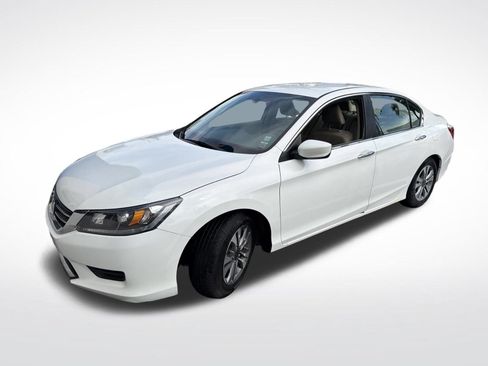 Used 2014 Honda Accord LX image 2