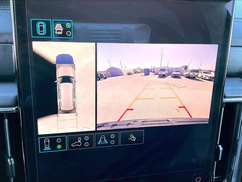 Certified 2025 GMC Yukon Denali image 26