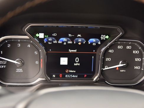 Used 2021 GMC Yukon AT4 w/ AT4 Premium Plus Package image 28