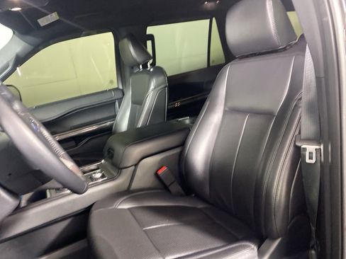 Used 2021 Ford Expedition XLT AWD/4WD image 11
