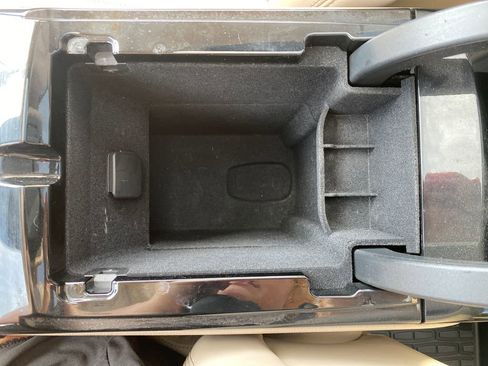 Used 2022 Lincoln Nautilus Reserve image 21