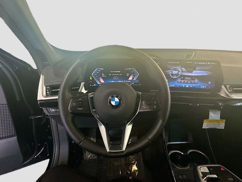 Used 2026 BMW X1 xDrive28i w/ Technology Package AWD/4WD image 11