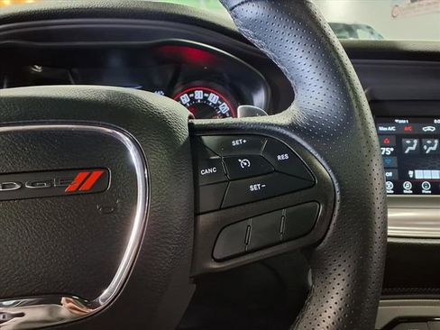 Used 2023 Dodge Challenger R/T w/ Blacktop Package image 21