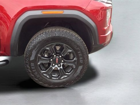 Used 2024 GMC Canyon Elevation w/ Convenience Package image 24
