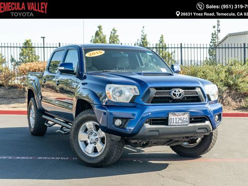 Used 2015 Toyota Tacoma PreRunner w/ TRD Sport Package RWD image 1