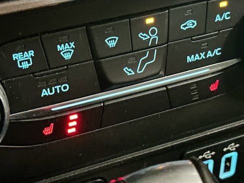 Used 2019 Ford EcoSport SE image 20