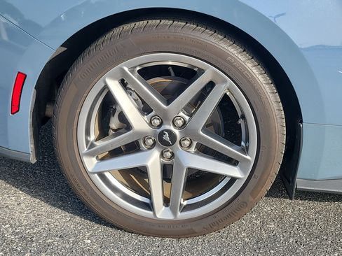 Used 2024 Ford Mustang Coupe RWD image 9