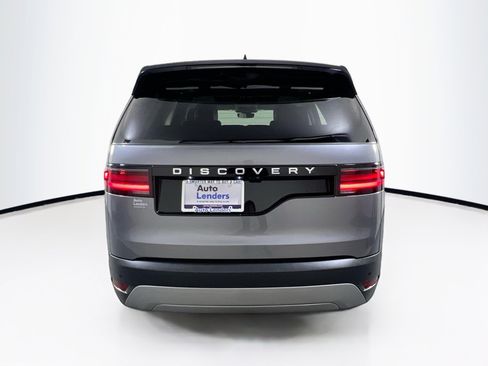 Used 2024 Land Rover Discovery S image 6