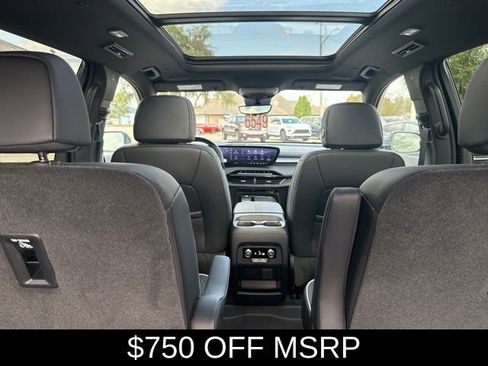 New 2026 Buick Enclave Sport Touring w/ Super Cruise Package AWD/4WD image 18