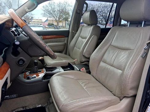 Used 2004 Lexus GX 470 image 13