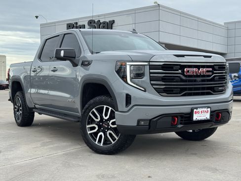 Used 2024 GMC Sierra 1500 AT4 w/ Technology Package AWD/4WD image 2