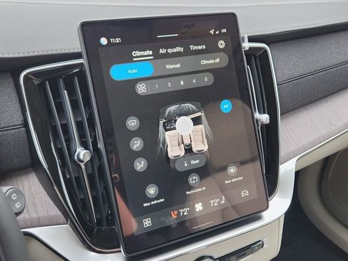 New 2026 Volvo XC90 T8 Ultra w/ Protection Package image 10