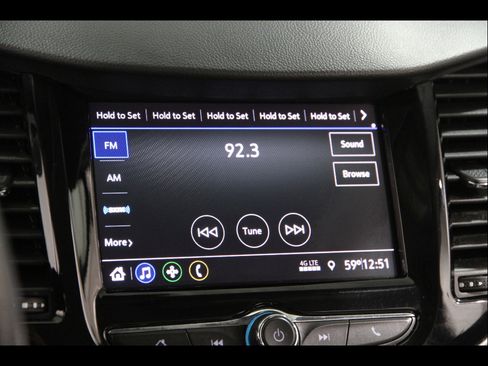 Certified 2022 Chevrolet Trax LT w/ LT Convenience Package image 10