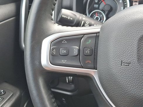 Used 2022 RAM 1500 Big Horn AWD/4WD image 17