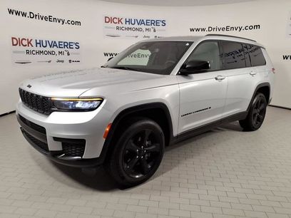 Used 2024 Jeep Grand Cherokee L Altitude