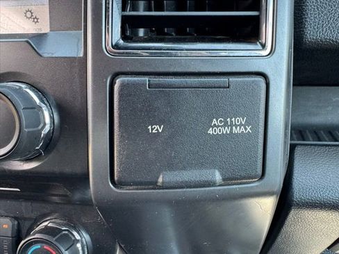 Used 2018 Ford F150 XLT w/ Equipment Group 302A Luxury AWD/4WD image 32