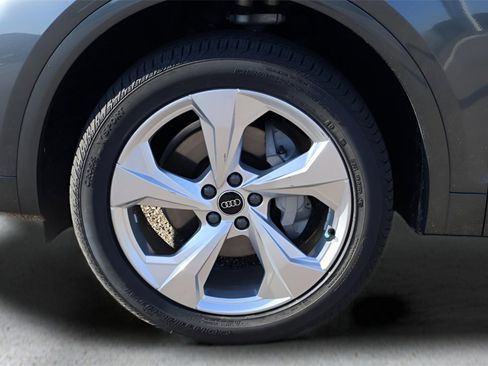 Used 2023 Audi Q5 2.0T Premium Plus w/ Premium Plus Package image 8