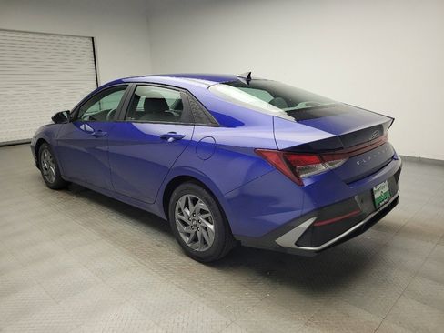 Used 2024 Hyundai Elantra SEL FWD image 5