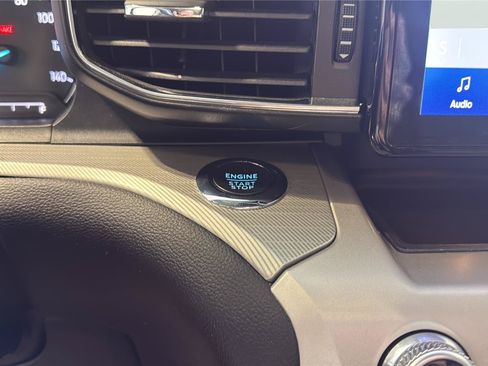 Used 2023 Ford Explorer XLT w/ Equipment Group 202A AWD/4WD image 24