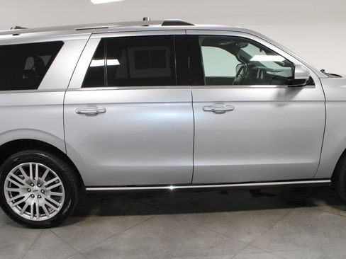 Used 2024 Ford Expedition Max Limited AWD/4WD image 10