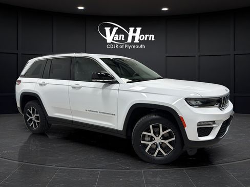 Used 2022 Jeep Grand Cherokee Limited AWD/4WD image 1