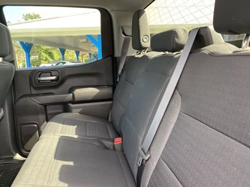 Certified 2022 Chevrolet Silverado 1500 Custom image 28