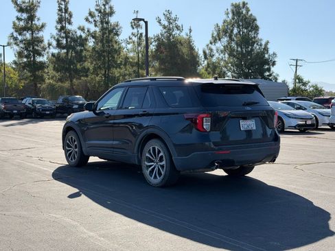 Used 2022 Ford Explorer ST-Line RWD image 3