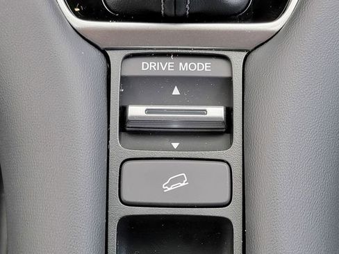 New 2026 Honda HR-V EX-L image 23