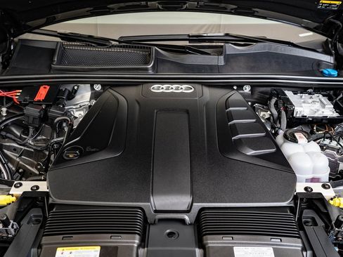 Certified 2025 Audi Q7 2.0T Premium Plus w/ Premium Plus Package image 34