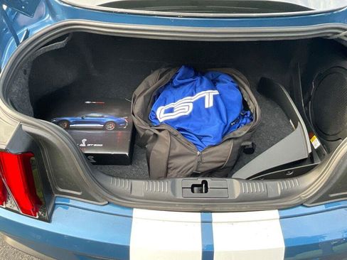 Used 2020 Ford Mustang Shelby GT500 w/ Carbon Fiber Track Pack image 10