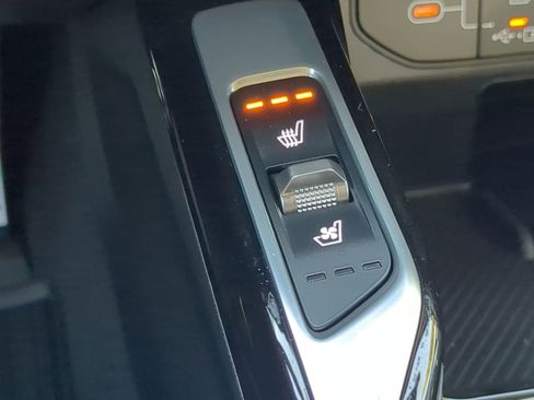 New 2025 Kia Sorento SX image 12