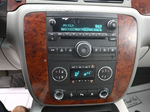 Used 2010 Chevrolet Silverado 1500 LTZ w/ Convenience Package image 26