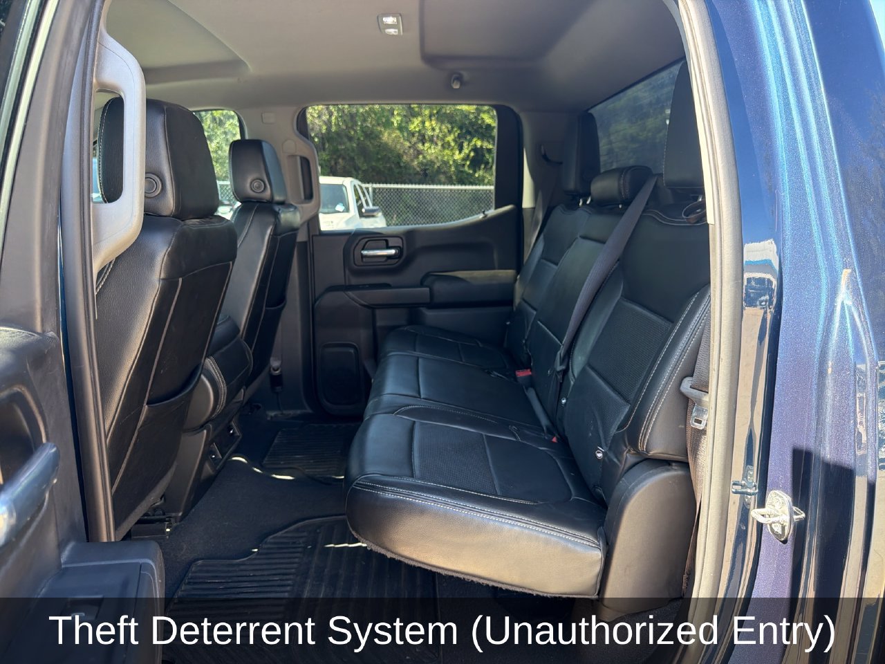 Used 2022 Chevrolet Silverado 1500 Custom w/ LPO, Dark Essentials Package AWD/4WD image 21
