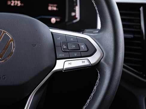 Used 2023 Volkswagen Atlas SE image 18