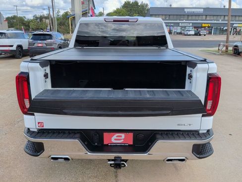 Used 2023 GMC Sierra 1500 SLT w/ SLT Premium Package AWD/4WD image 44
