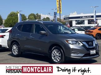 Used 2019 Nissan Rogue SV image 1